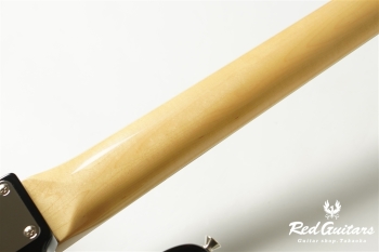 Made in Japan Traditional 60s Jazz Bass ‐ 3-Color Sunburst